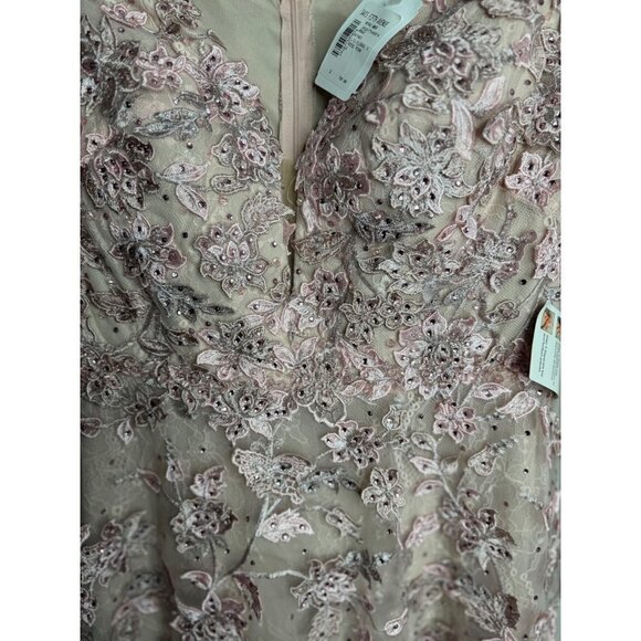 Mac Duggal 67483 Rose Pink Floral Applique Long Sleeve Illusion Gown Size 8 NWT - Picture 8 of 12